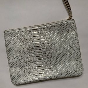 Stella & Dot Gold Clutch